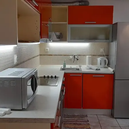 Dina - Spacious With Balcony ספליט